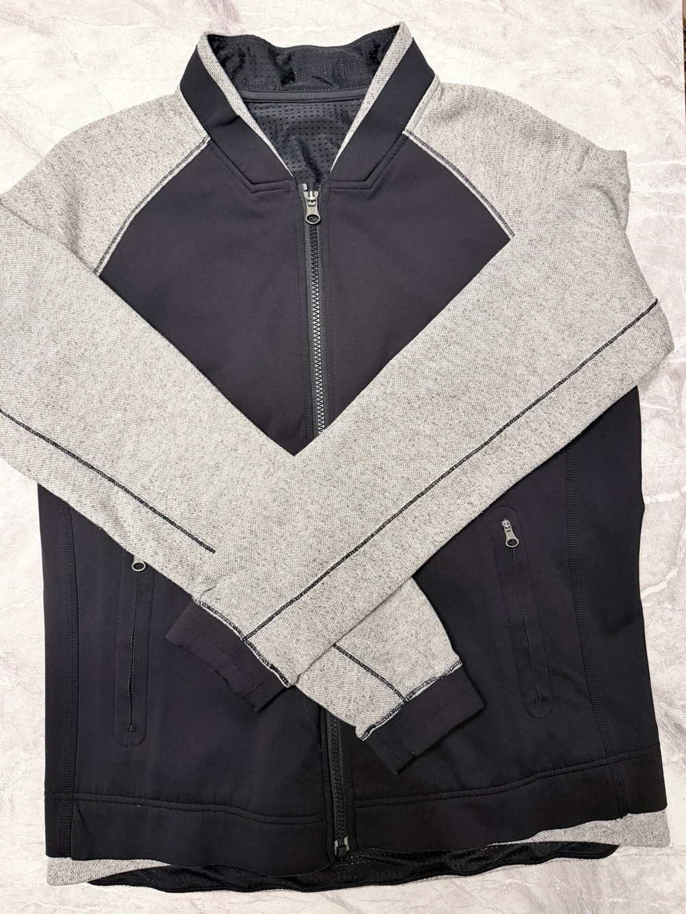 Womans Two-Tone Zip-Front Performance Sweater Jacket - Black & Light Gray